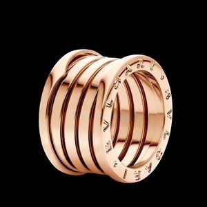 Rose gold ring